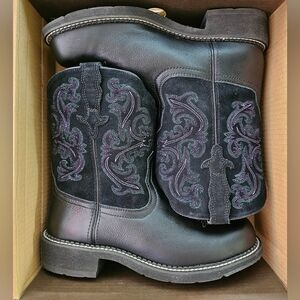 ARIAT Women's Boots FatbabyII Size 11 Width B Black Like New w/Box